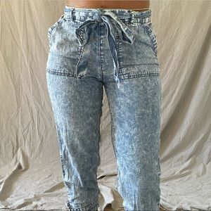 80’s Style Acid Wash Capri/Jogger